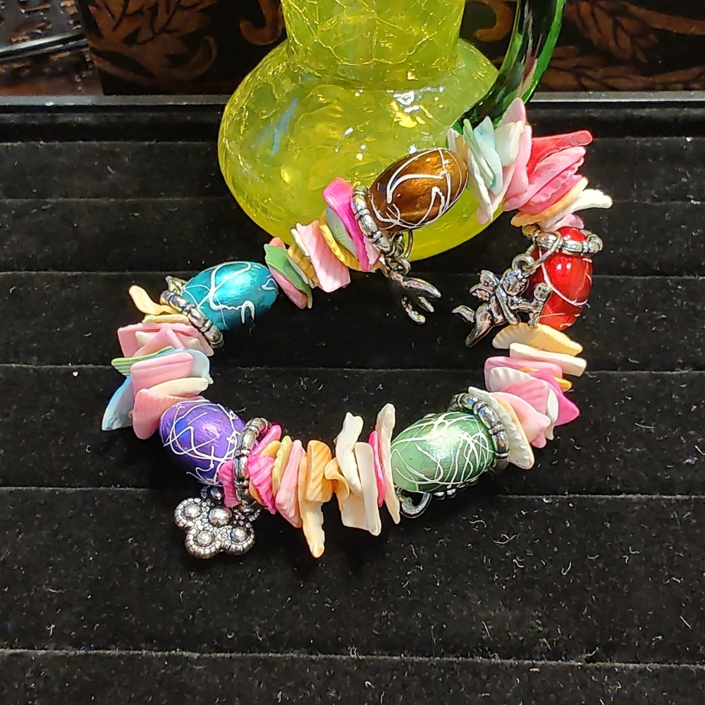 Vibrant, one-of-a-kind stretch bracelet. Bursting with Color and Unique Artistry